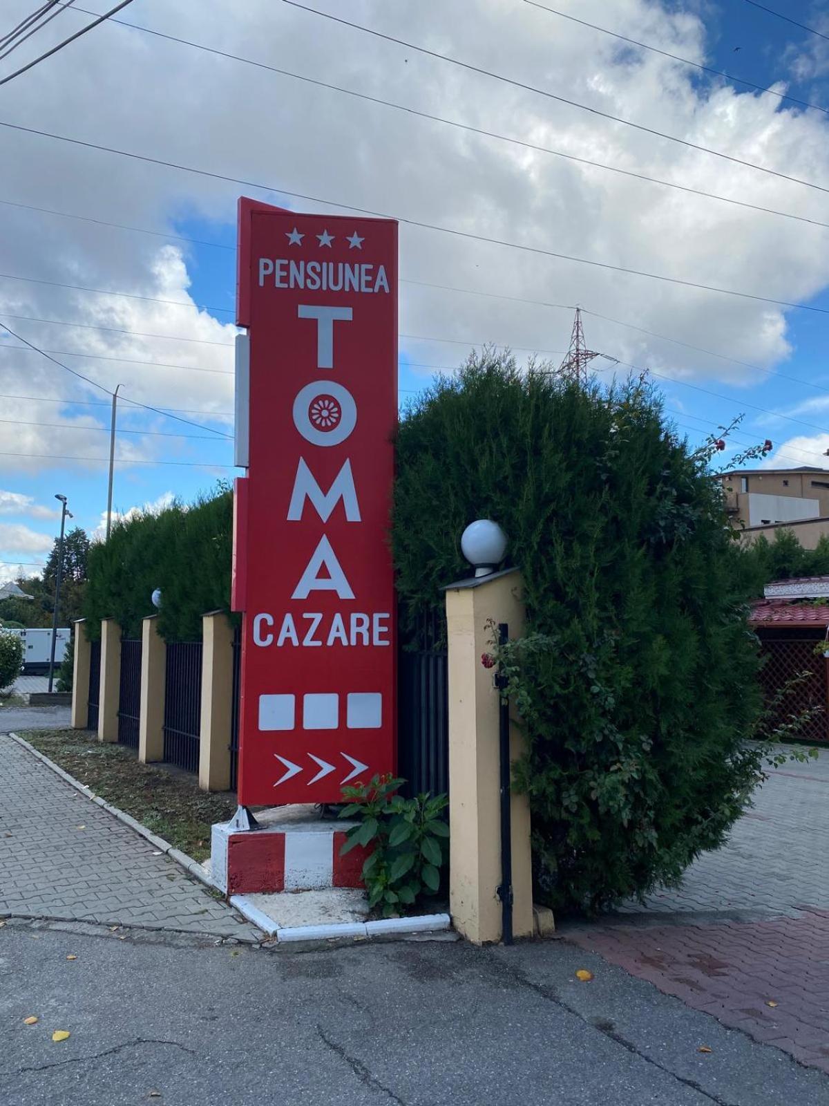 Pensiunea Toma Ploeszti Zewnętrze zdjęcie